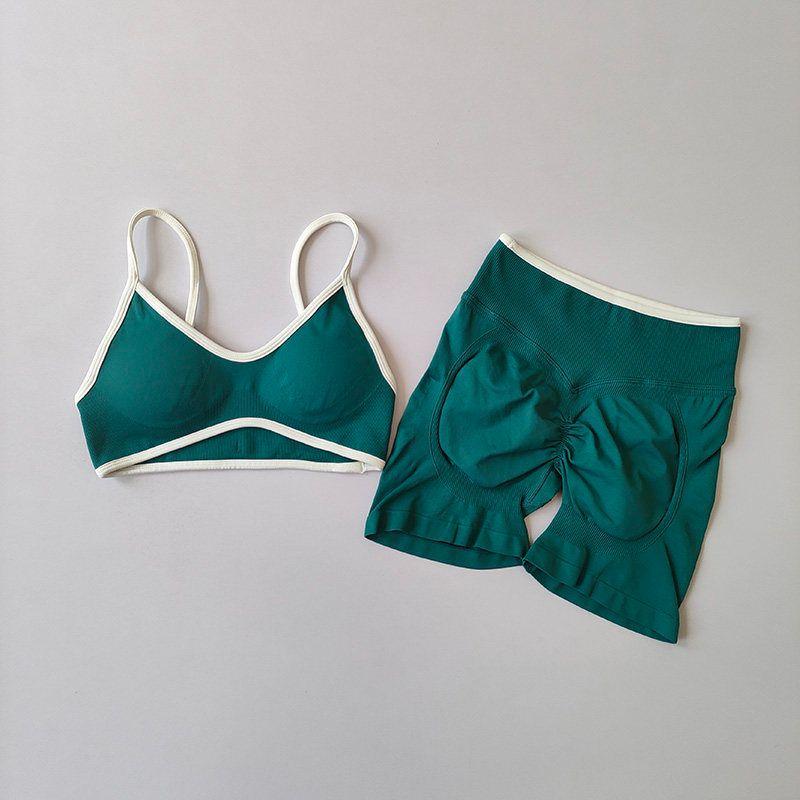 Yoga Set for Women with Chest Pads, Tight-Fitting, Quick-Drying, Suitable for Outdoor Running, Sports, Fitness, and Yoga, High-Waisted Shorts