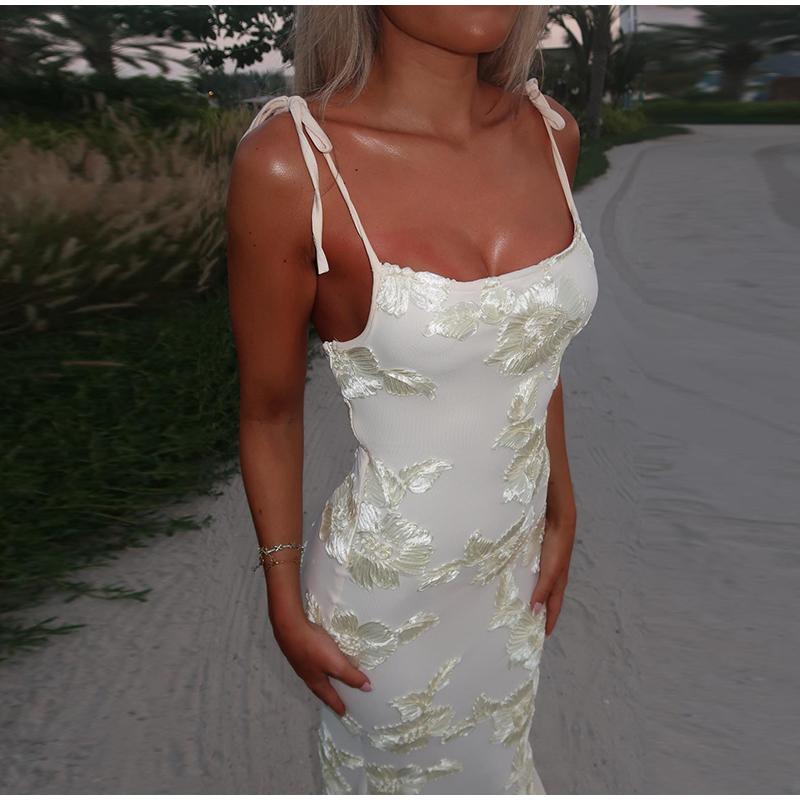 Floral Embroidery O-neck Backless Sleeveless Female Dresses Slim Hip Package Party Lady Evening Robe