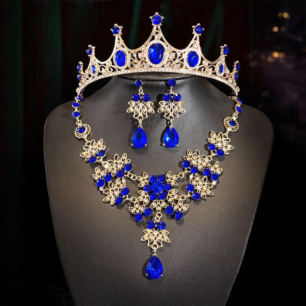 Retro Rhinestone Crown Headwear Three Piece Set Fashionable and Super Shiny Bride Headwear Set Birthday Crown Necklace for Women