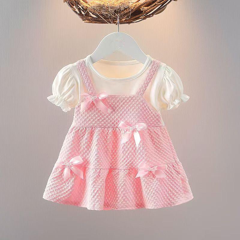 

Летний комплект из двух предметов для девочек 1-3 лет: платье принцессы и укороченные брюки. Летняя одежда 73