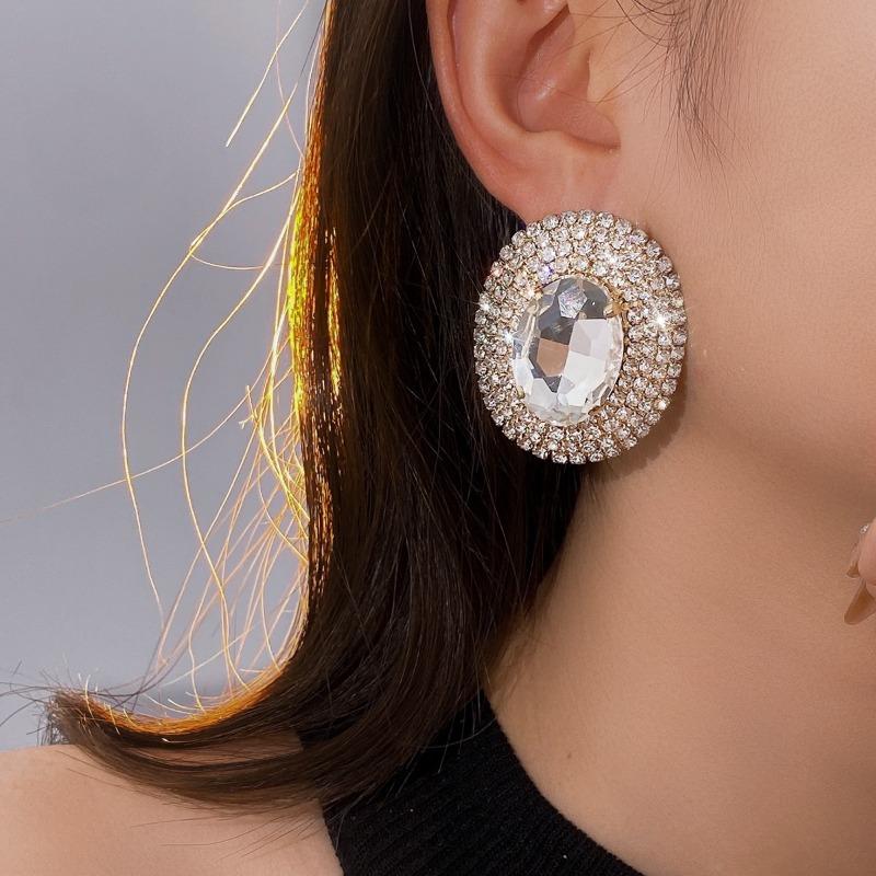 Diamond-set Oval Earrings Light Luxury High-end Stud Earrings Fashion Temperament Earrings