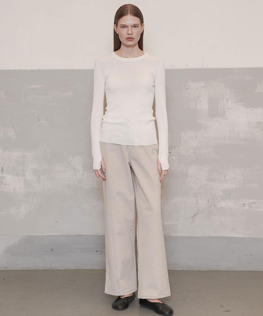 Ssikeoseun Long Sleeve Fine Knit Top_White
