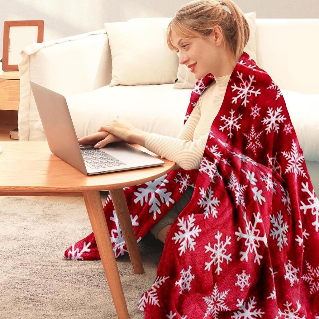 Christmas Plaid Blanket Comfortable Flannel Blanket Warm Snowflake Design for Sofa Bedding Home Decor Kids Adults Holiday Gift