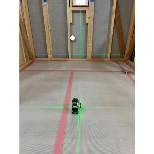 Niigata Seiki SK Green Laser, Full Black, Class 2, 360-Degree Emission, 3.7V Lithium-Ion Battery, GMW-360FL