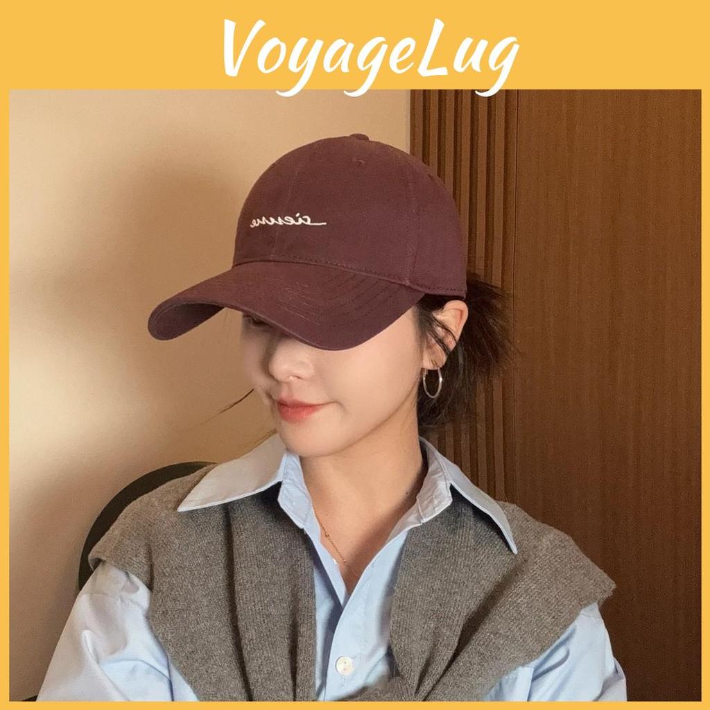 Baseball Cap With Embroidered Lettering For Fans And Collectors Sun Protection