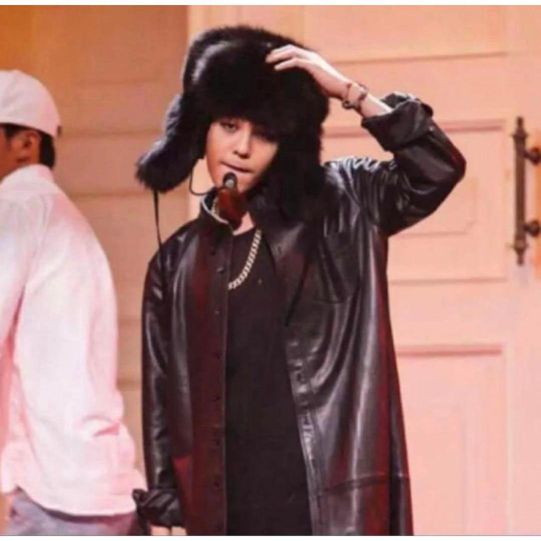 Used G-DRAGON Real Rabbit Fur Flight Cap