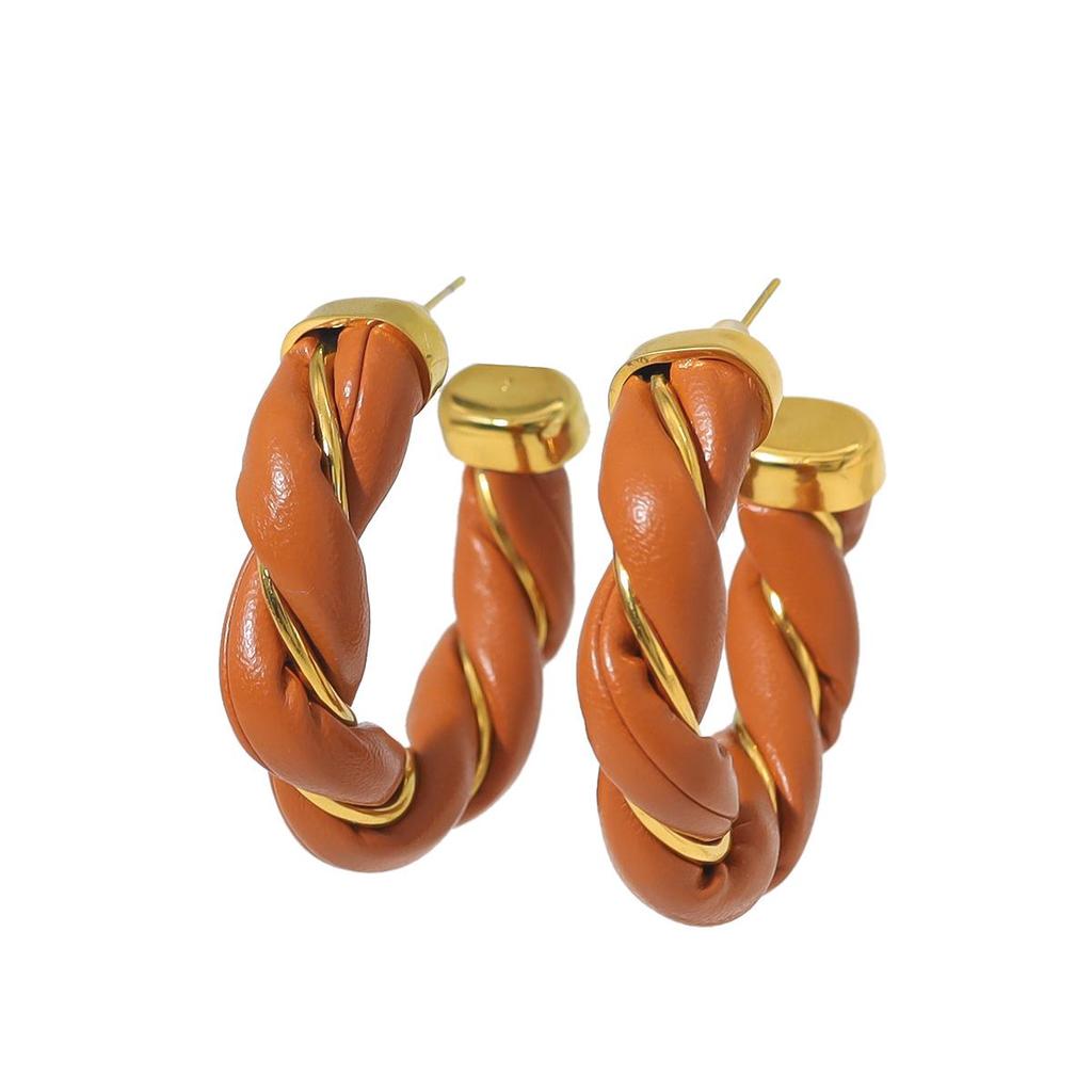 European & American Trendy Cable Knit Hoop Earrings - Women's 18K Gold Plated Titanium Steel C-Shaped PU Studs