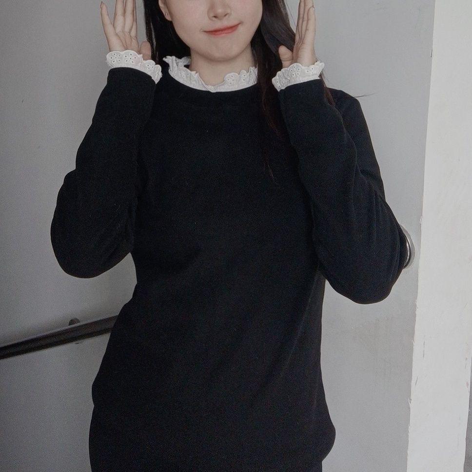 Women's Stylish Thermal Fleece Long Sleeve Lace T-Shirt, Slimming Warm Base Layer, Half-High Neck, Perfect for Autumn/Winter.