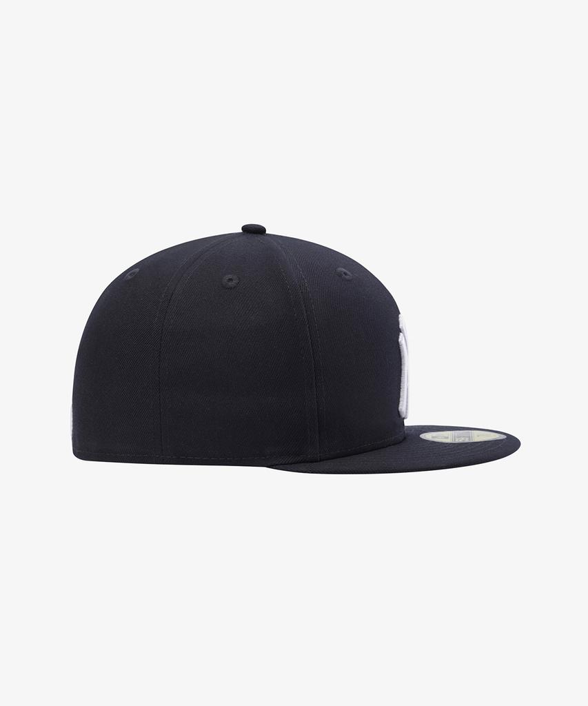 NEW ERA 5950 With Rose Neyyan Nvy