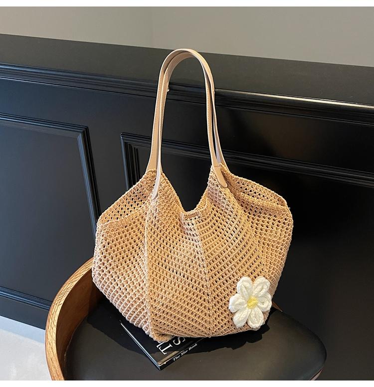 Látkové tašky přes rameno s velkou kapacitou Letní nové děrované dámské tašky Výprodej 2026 Nové plážové prázdninové květinové dámské kabelky
