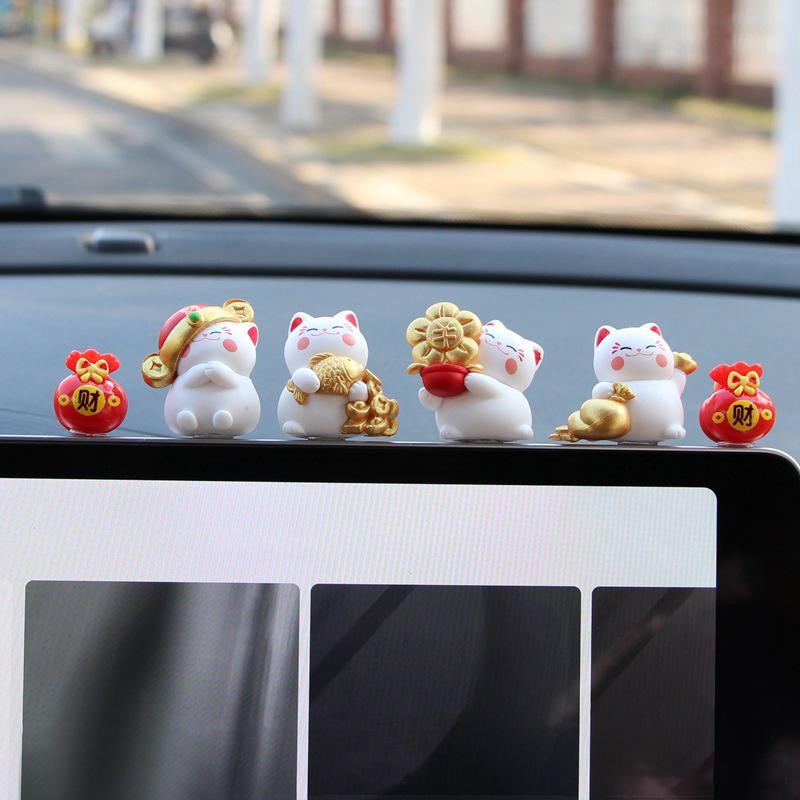 1 Set Animal Figurine Fortune Cat Car Ornaments Cartoon Chinese Lucky Wealth Waving Cat Model Desktop Decoration
