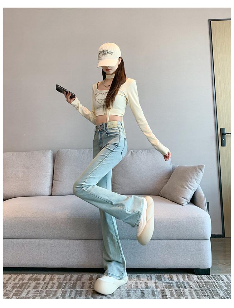 Women's Petite Vintage Light-Wash Micro-Flare Jeans - High-Waisted, Slim Fit for Spring and Autumn