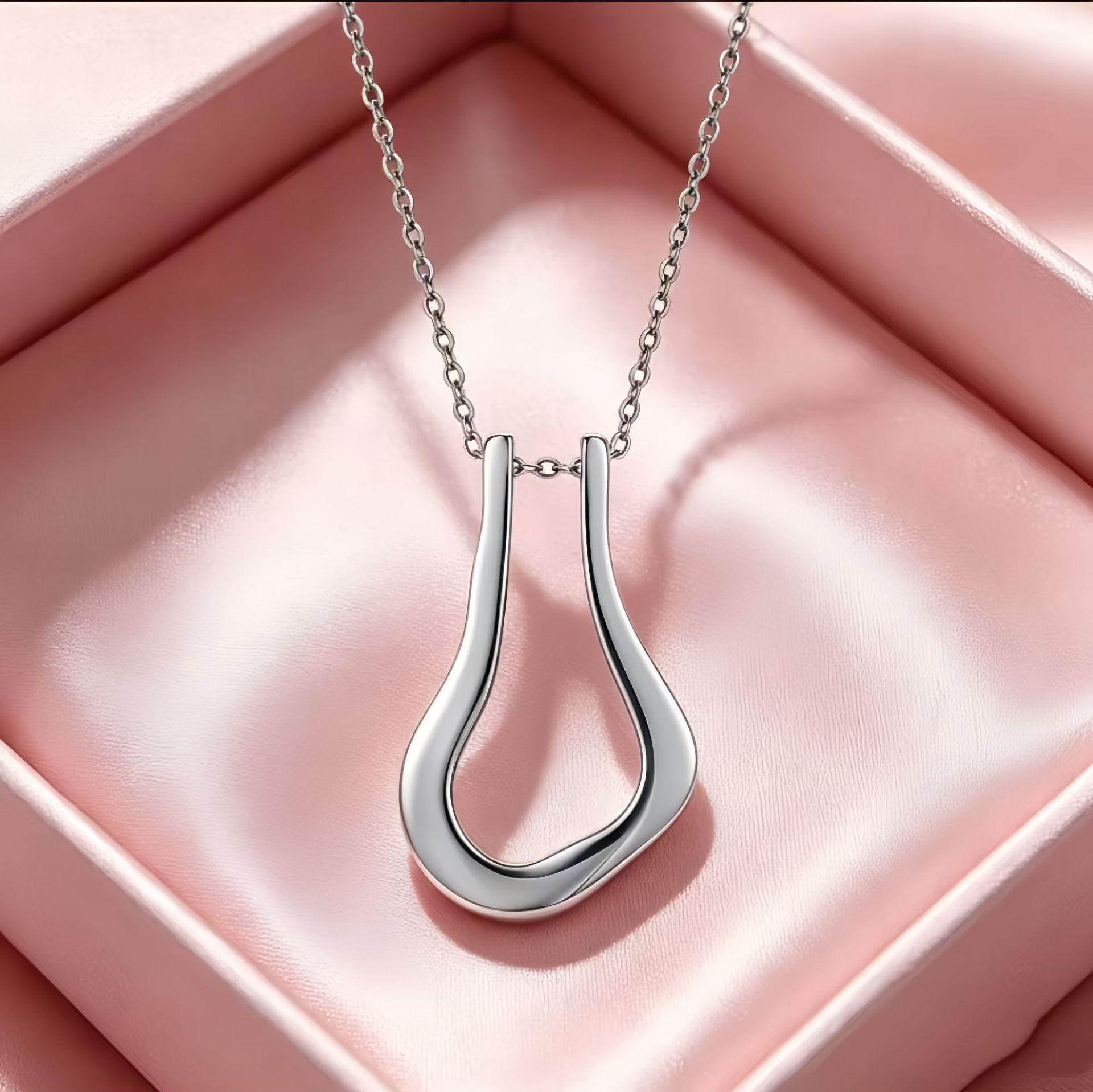 Non-Fading Stainless Steel U-Shaped Ring Holder Necklace for Women - Simple Design