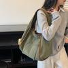 New Winter Corduroy Shoulder Bag Women Fashi Large Capacity Tote Handle Bag Comfortable and Versatile Texture Commuting Bag