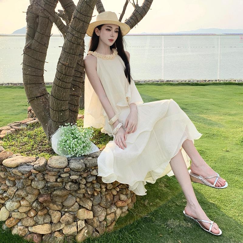 High-end design Magnolia neck sleeveless cake dress seaside vacation sexy off-the-shoulder super fairy dress