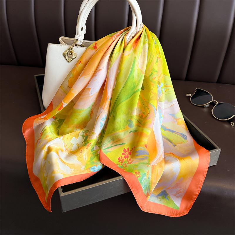 New Modern Polka Dot Printed Silk Scarf Square Scarf High-end Shawl Sunscreen Neck Small Square Scarf Headscarf Women's Scarf
