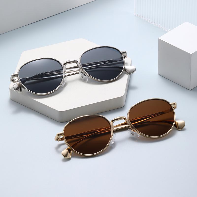 2025 Luxury Oval Metal Sunglasses - Unisex, High-End European & American Style, UV400 Protection