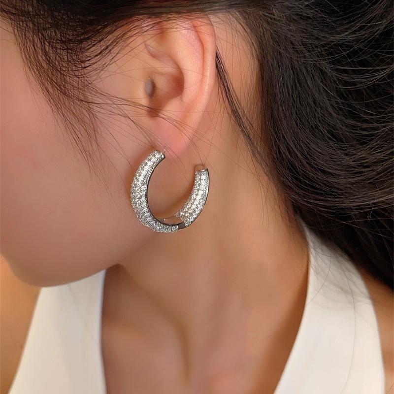 C-Shape Zircon Inlaid Copper Earrings Minimalist Luxury Ear Jewelry