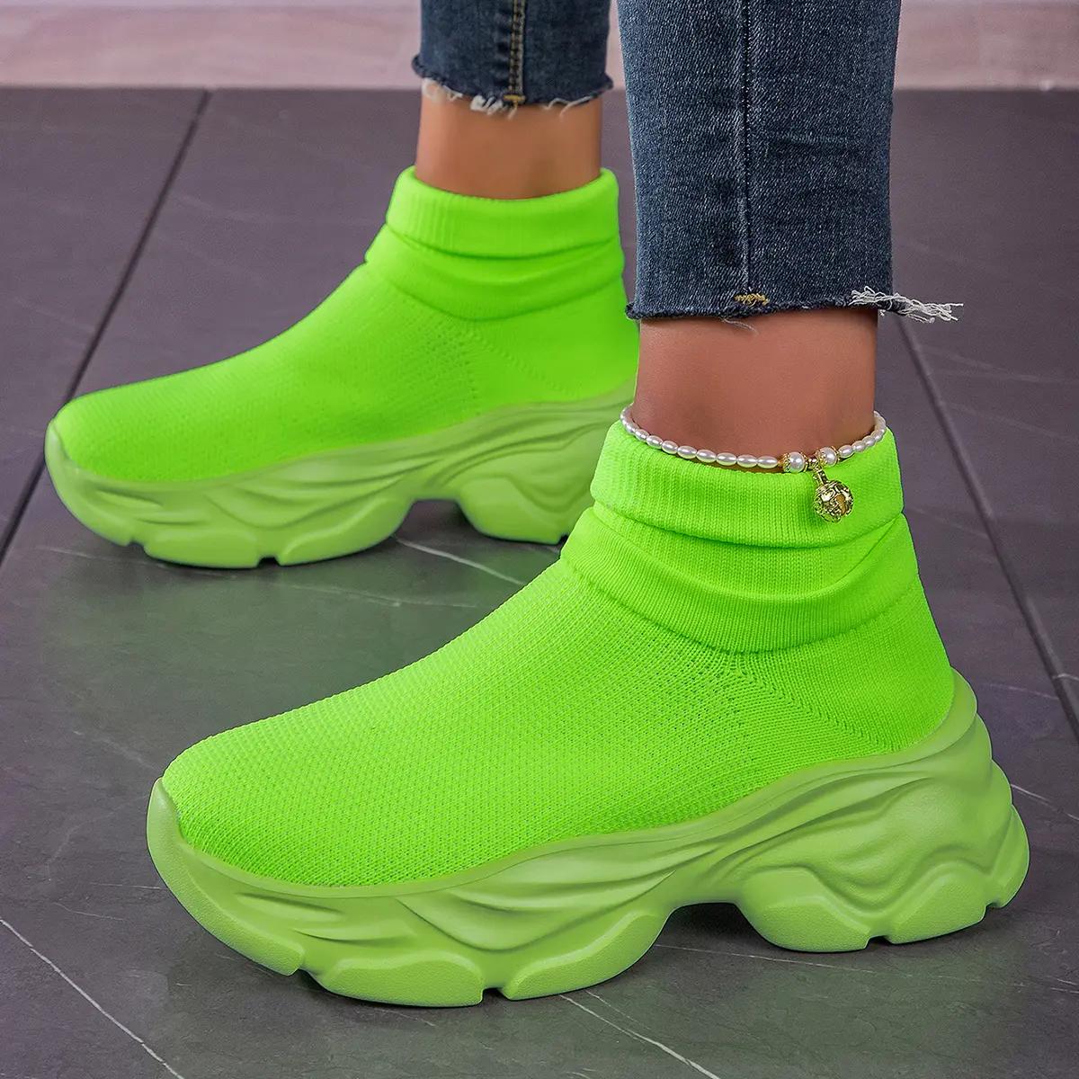 

Кроссовки Женская обувь Женская спортивная обувьЭластичные носки обувь четыре сезона дышащие новые модные спортивные летающие вязаные носки женская обувь 38 зелёный