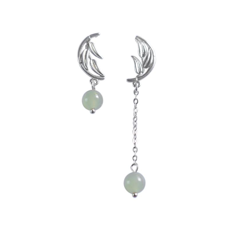 

Серьги из нефрита «Хэтянь» в виде листьев бамбука, асимметричные серьги-гвоздики в виде листьев с бахромой, литературная элегантность, национальный стиль, серьги с элементами хань copper (retro color with ear plugs)