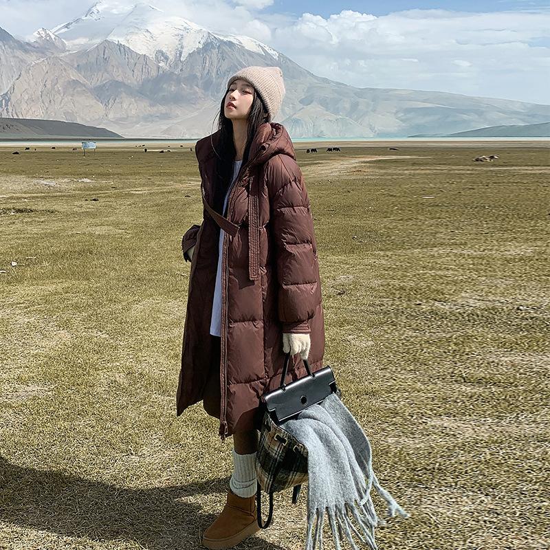 Korean version of the big quilt thickened new loose down padded jacket for the winter of 2025 Women's long over-the-knee cotton jacket