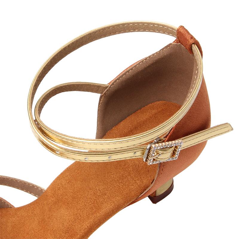 Professionella KvinnorBallroomdansskor Inomhus Latindansskor Salsa Mellanklack 5cm