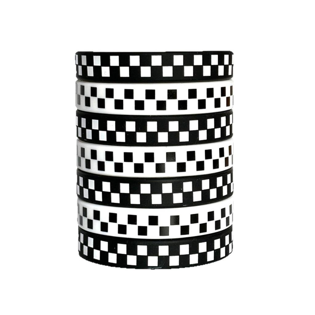 Classic Black & White Checkered Silicone Bracelet with Racing Knot Flag Design
