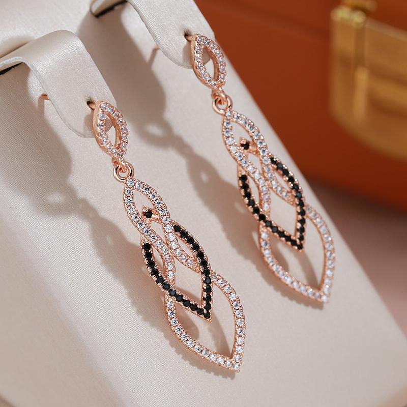 Voll Schwarz Weiß Zirkon Spiel Hohl Geometrische Stud Ohrringe Frauen Gothic Mode Schmuck Persönlichkeit Party Zubehör