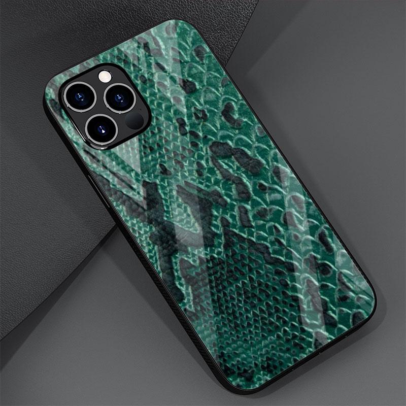 Etui ze szkła hartowanego z nadrukiem wężowej skóry do Apple iPhone 14 13 Pro 11 12 7 8 Plus SE 2022 XR X XS Max 6 6S