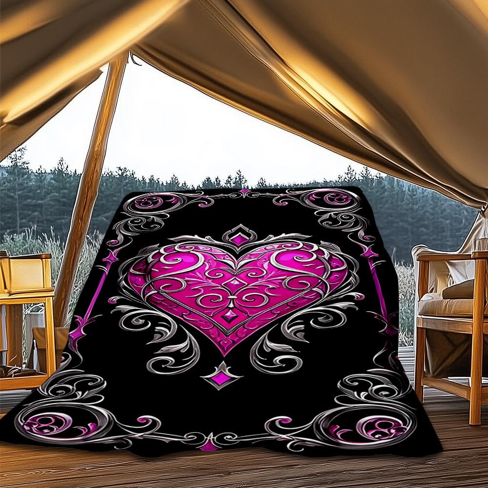 1pc Heart Ornament Outdoor Flannel Blanket Soft All Season Polyester Throw , Perfect for Picnics & Travel , Picnic Accessory