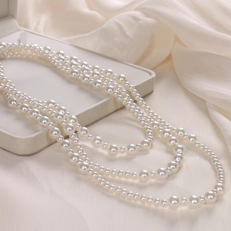 Hepburn style long stacked pearl necklace women's sweater chain temperament advanced sense light luxury niche 2025 new explosion