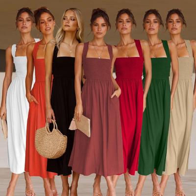 Vestido feminino sexy de verão com decote halter e alças finas