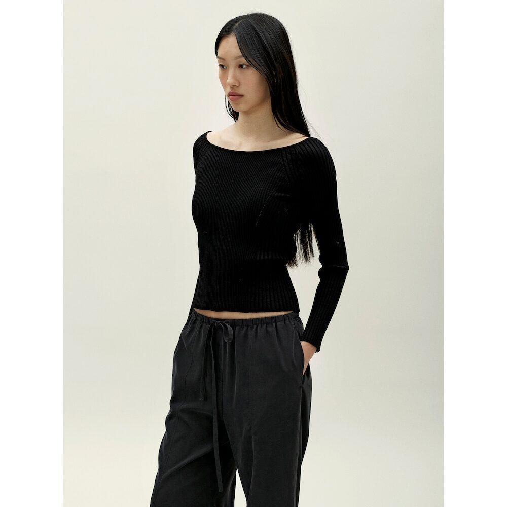 Anggae Ribbed Scoop Neck Pullover Black
