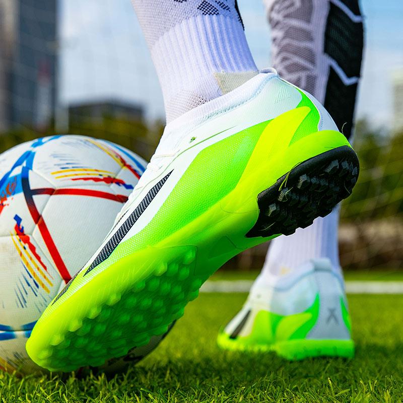 2025 Fashion Phantom GX II Elite FG Comfortable Breathable cushioned Wear resistant wrapped natural grass gum football shoes Gre