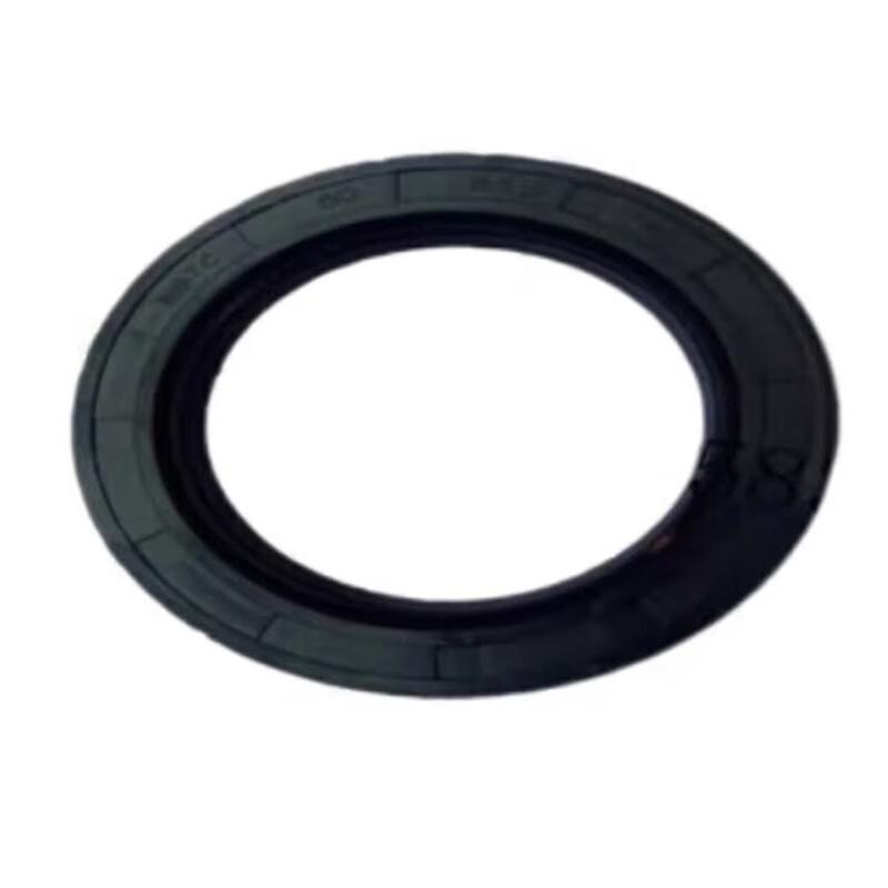 Front Wheel Hub Oil Seal for Yuejin NJ1062(T) and Chaoyue C300