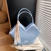 Premium underarm bag women's new fashion portable shoulder bag commuter versatile tote bag