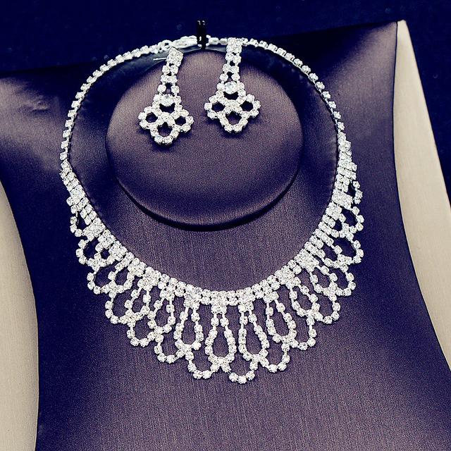 Ladies Jewelry Set New Simple And Versatile Bridal Wedding Dress Necklace Earrings Two -Piece Korean Rhinestone Wedding Necklace