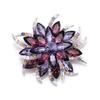 Kristallkünstlerische Blumenbrosche, hochwertige weibliche Eleganz, Temperamentbrosche, Nischen-High-End-Sinnesnadel, Luxus-Anzug-Accessoires