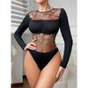 Corsete, îmbrăcăminte de damă la modă și elegantă