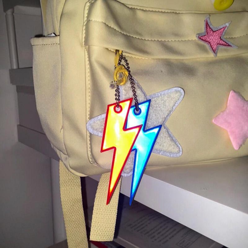 10Pcs Reflective Lightning Keychain High Brightness Reflective Night Keyring Portable Night Safety Key Chain Student Bag Pendant