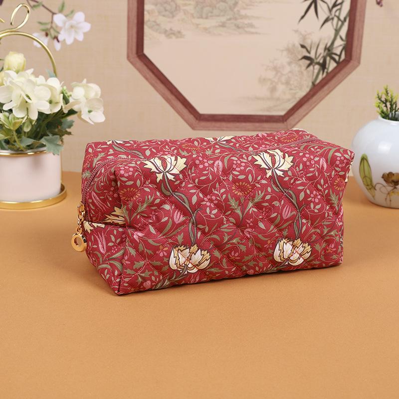 Cotton Makeup Bag Vintage Pattern Quilted Quilted Bag Rhombic Large Capacity Storage Portable Bag Bordeaux Red