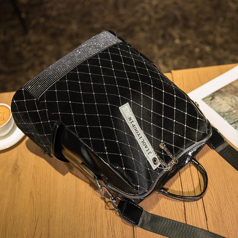 Rucksack Weiches Leder Niete Einzelne Schulter Universal Tasche Damen Große Kapazität Schultasche