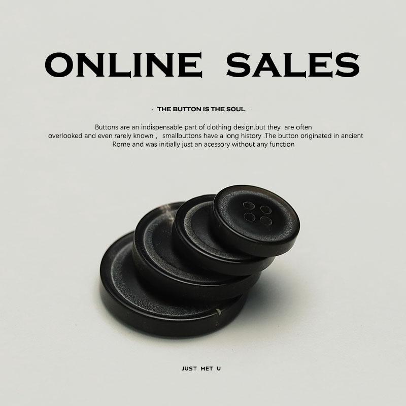 Real Horn Four-Eye Buttons High-Texture Clothing Accessories Men'S And Women'S Clothes Accessories Coat Coat Suit Decorative Buttons