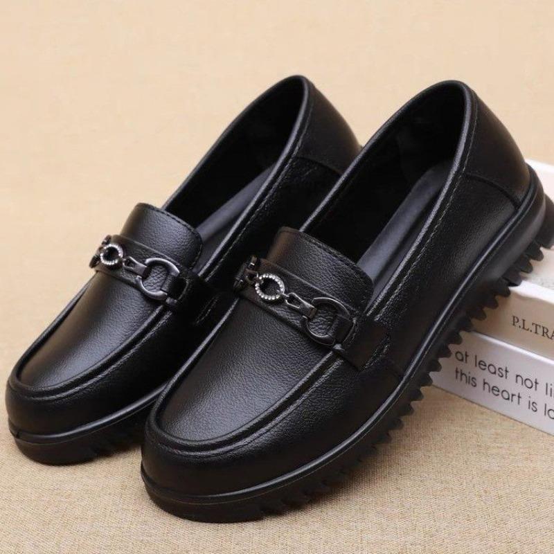 

Весенне-осенние удобные среднего размера для пожилых людей туфли на мягкой подошве, кожаные туфли, нескользящие, среднего размера 2, женские туфли на плоской подошве 36 чёрный