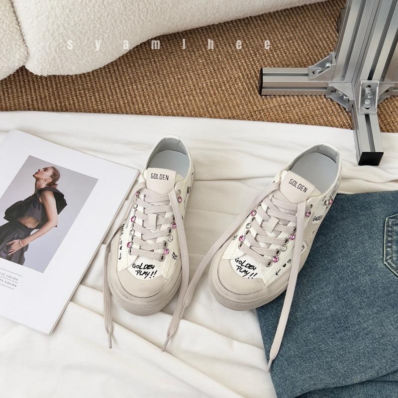 Spring and summer new small dirty shoes women's old graffiti retro versatile flat bottom height increase breathable star shoes dirty shoes