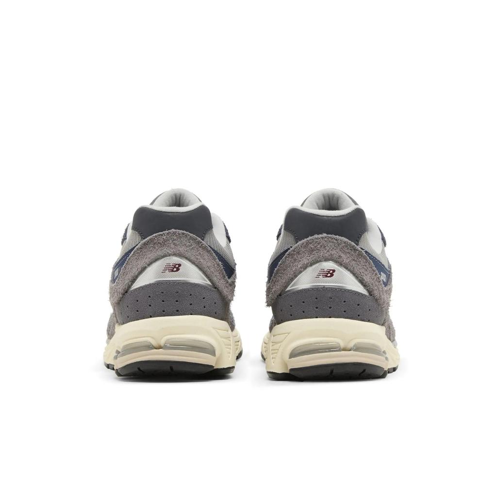 New Balance 2002R 'Castlerock Navy' (Unisex) Navy / Castlerock / Shadow Grey Running Shoes M2002REL