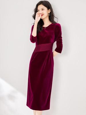Elegante abito in velluto con scollo rotondo, vita aderente e design plissettato per Autunno/Inverno