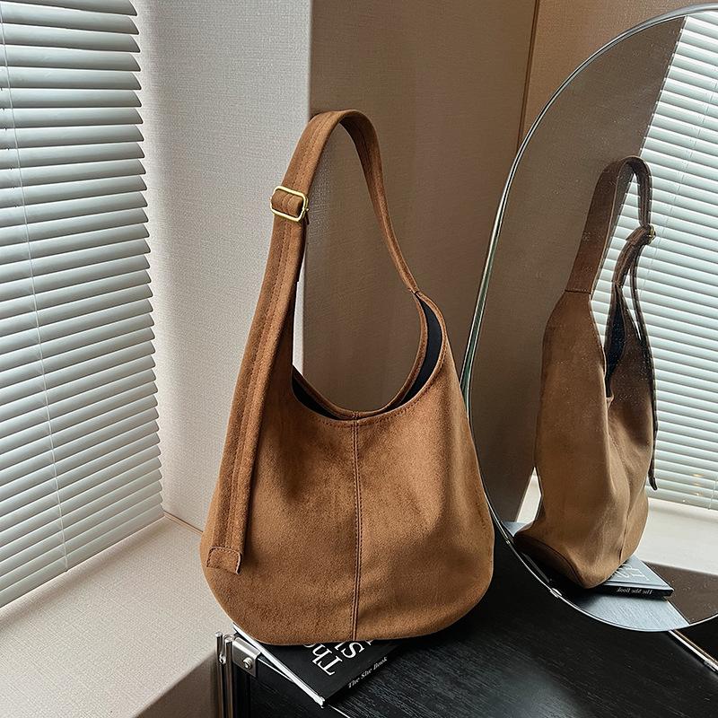 Suede bag women's large capacity autumn and winter casual shoulder messenger bag commuter tote bag
