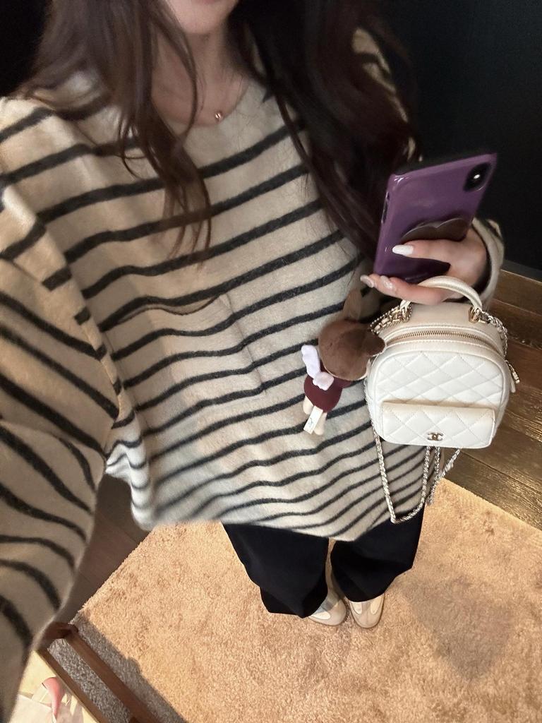 HEYGIRL Black Lazy Stripe 3.0 Korean Style Women's Autumn Loose Casual T-shirt