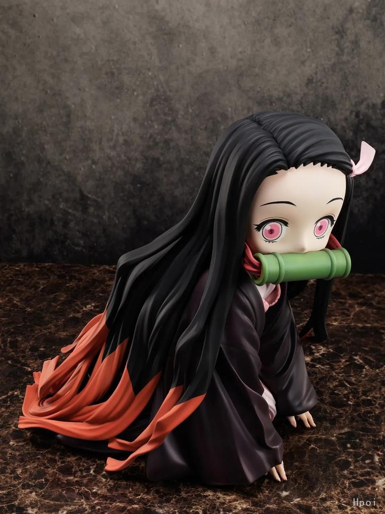 9CM Anime Figure Demon Slayer Kamado Nezuko Kawaii Miniature Kneeling Pose Figure PVC With Case Backpack Box Tabletop Gift Toy